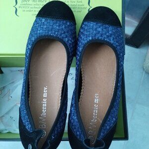 Bernie Mev comfy flats